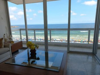 apartment em Avenida Marechal Deodoro da Fonseca, Pitangueiras - Guarujá - SP