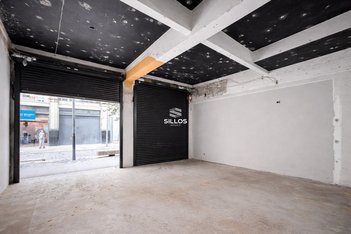 business em Rua Voluntários da Pátria, Centro - Curitiba - PR