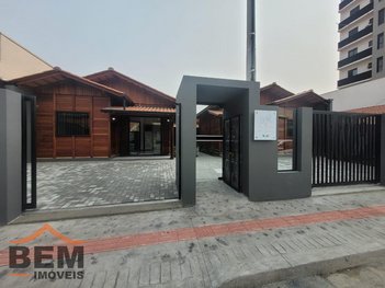 house em Rua Anita Garibaldi, Centro - Itajaí - SC