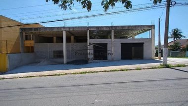 business em Alameda Professora Odila Silva Marins, Parque das Alamedas - Guaratinguetá - SP