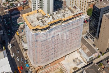 apartment em Rua Emiliano Perneta, Centro - Curitiba - PR