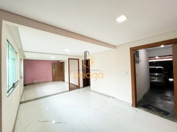 house em Rua Cidade de Minas, Carajás - Contagem - MG