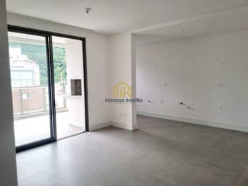 apartment em João Pio Duarte Silva, Córrego Grande - Florianópolis - SC