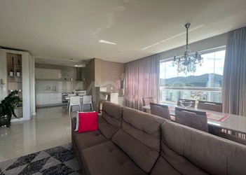 apartment em Rua Eg�dio Alfredo Crispim, Pioneiros - Balneário Camboriú - SC