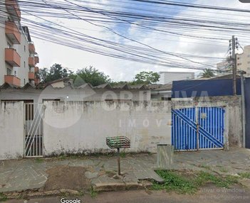land_lot em Rua Tapuios, Saraiva - Uberlândia - MG