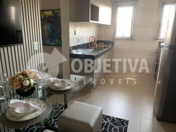 apartment em Rua Paraiba, Umuarama - Uberlândia - MG