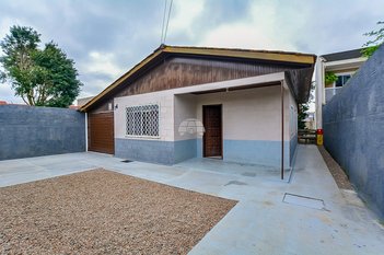 house em Rua Capitão Jonas Mateus de Almeida, Borda do Campo - São José dos Pinhais - PR
