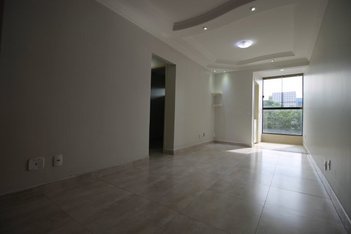 apartment em QI 23 Lote 8, Guará II - Brasília - DF