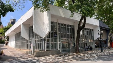 business em Comendador Araújo, Centro - Curitiba - PR