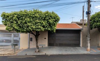 house em Rua Doutor Luiz Garcia de Figueiredo, Jardim Karina I - Mirassol - SP
