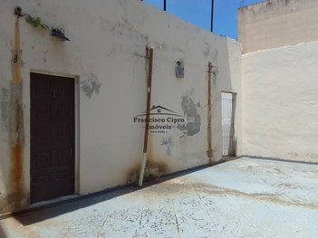 house em Praça Piratininga, Campo do Galvão - Guaratinguetá - SP