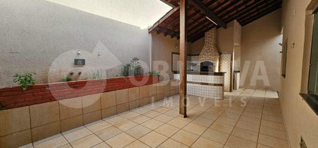 house em Avenida Vereador Carlito Cordeiro, Granada - Uberlândia - MG
