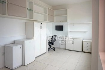 office em Avenida Assis Brasil, Santa Maria Goretti - Porto Alegre - RS