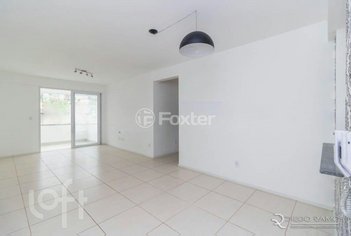 apartment em Rua Padre João Batista Reus, Camaquã - Porto Alegre - RS
