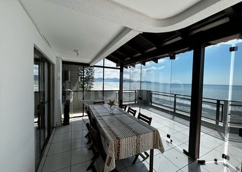 apartment em Rua 275, Meia Praia - Itapema - SC