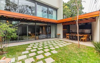 house em Avenida Lopes de Azevedo, Jardim Guedala - São Paulo - SP