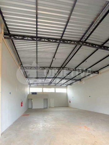 industrial em Rua Manuel Lúcio, Residencial Integração - Uberlândia - MG