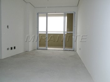 apartment em Avenida Parada Pinto, Vila Nova Cachoeirinha - São Paulo - SP