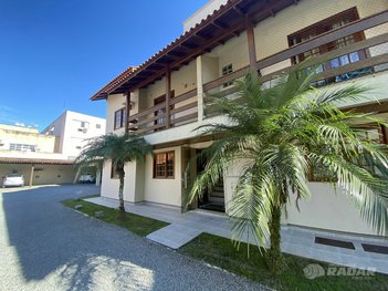 apartment em Rua Pedro Gomes de Carvalho, Oficinas - Tubarão - SC