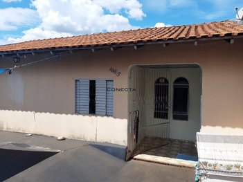 house em Rua Abílio Justiniano de Queiroz, João Paz - Londrina - PR