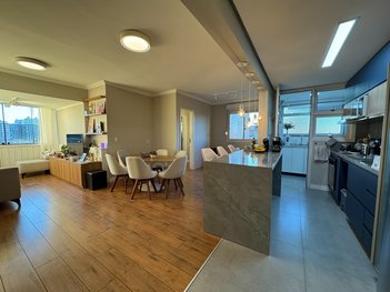 apartment em Rua Líbero Badaró, Passo da Areia - Porto Alegre - RS