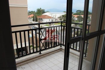 apartment em Rua General Júlio Salgado, Tabaú - Pindamonhangaba - SP