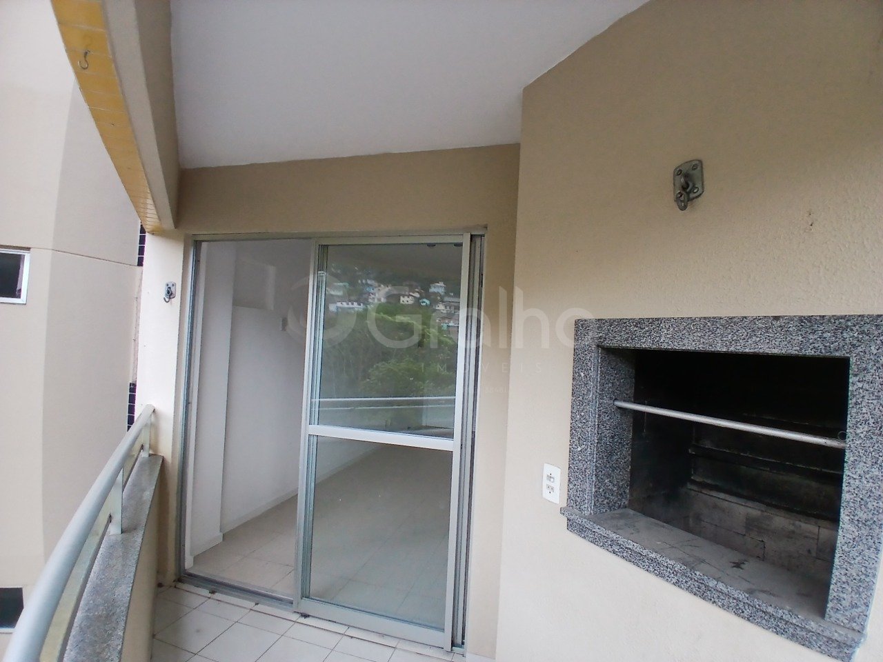 1.10 (SACADA COM CHURRASQ