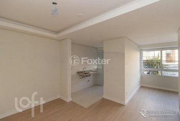 apartment em Rua Santo Antônio, Floresta - Porto Alegre - RS