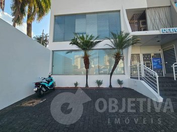 business em Avenida Rondon Pacheco, Lídice - Uberlândia - MG