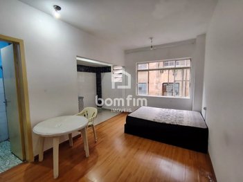 apartment em Rua Vigário José Inácio, Centro Histórico - Porto Alegre - RS