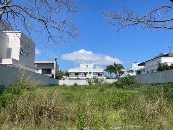 land_lot em Rua das Baúnas, Jurerê Internacional - Florianópolis - SC