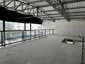 commercial_property em Avenida Doze de Outubro, Vila Assunção - Santo André - SP