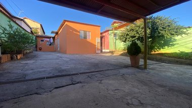 house em Rua Doutor Álvaro Camargos, São João Batista (Venda Nova) - Belo Horizonte - MG