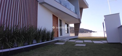 house em Rodovia Doutor Antônio Luiz Moura Gonzaga, Rio Tavares - Florianópolis - SC
