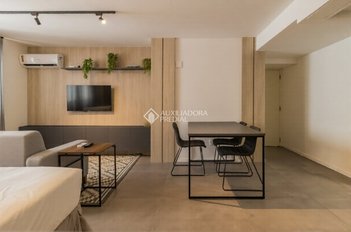 apartment em Rua Duque de Caxias, Centro Histórico - Porto Alegre - RS