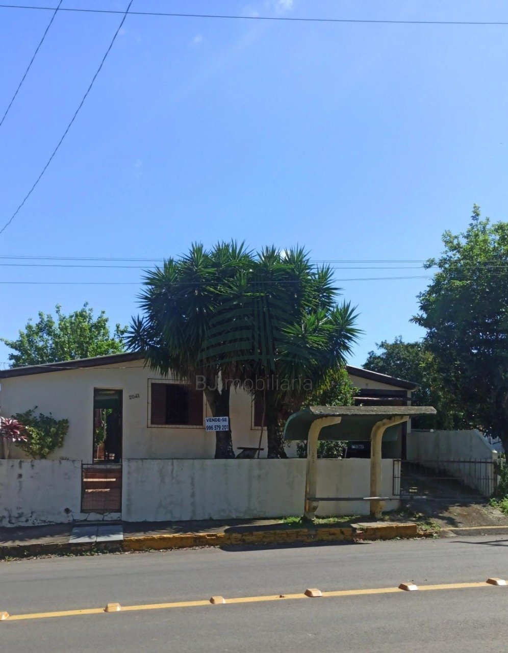 d1b7e330-c6f3-44b4-aa55-f1d80baabb54