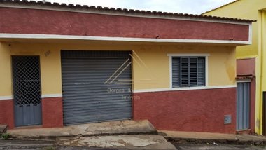 house em Rua Doutor Mathias de Vilhena, Vila Barcelona - Varginha - MG