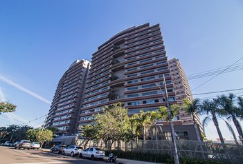 apartment em Avenida Veríssimo de Amaral, Jardim Europa - Porto Alegre - RS