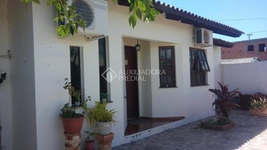 house em Rua Santa Clara, Jardim dos Lagos - Guaíba - RS