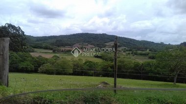 agricultural em Travessa Douradilho, Centro - Barra do Ribeiro - RS