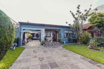 house em Toledo Piza, Sarandi - Porto Alegre - RS