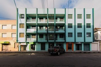 apartment em Andrade Neves, Centro - Pelotas - RS