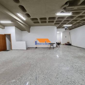 business em dos Inconfidentes, Funcionários - Belo Horizonte - MG