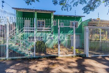 house em Avenida Doutor Alberto Vianna Rosa, Morro Santana - Porto Alegre - RS