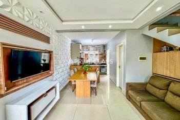 house em Rua Raul Moreira, São José - Canoas - RS