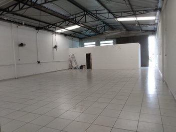 industrial em Rua Radialista Carlos Rubens, Céu Azul - Belo Horizonte - MG