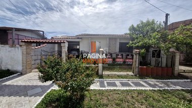house em Rua Amadeu Amaral, Harmonia - Canoas - RS