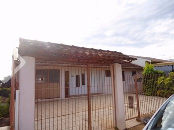 house em Rua Oswaldo Mathias Ely, Montanha - Lajeado - RS