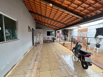 house em Avenida Copacabana, Nossa Senhora da Saúde - Itumbiara - GO