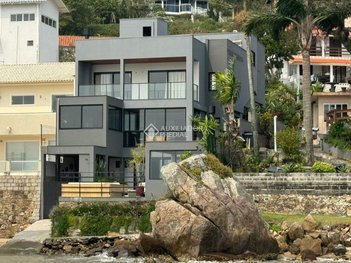house em Rua Margarida Pereira da Silva, Praia de Fora - Palhoça - SC